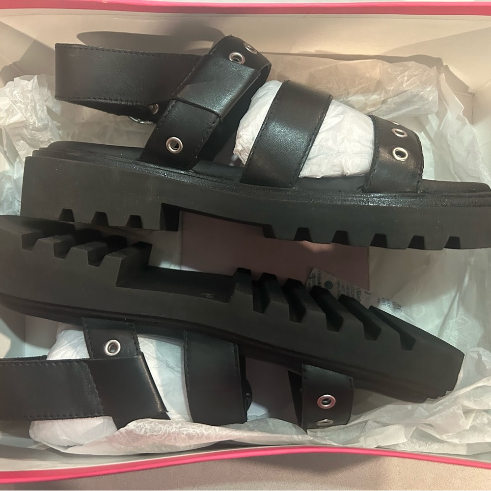 Vince Black Chunky Sandals with Metallic Details - Picture 6 of 7